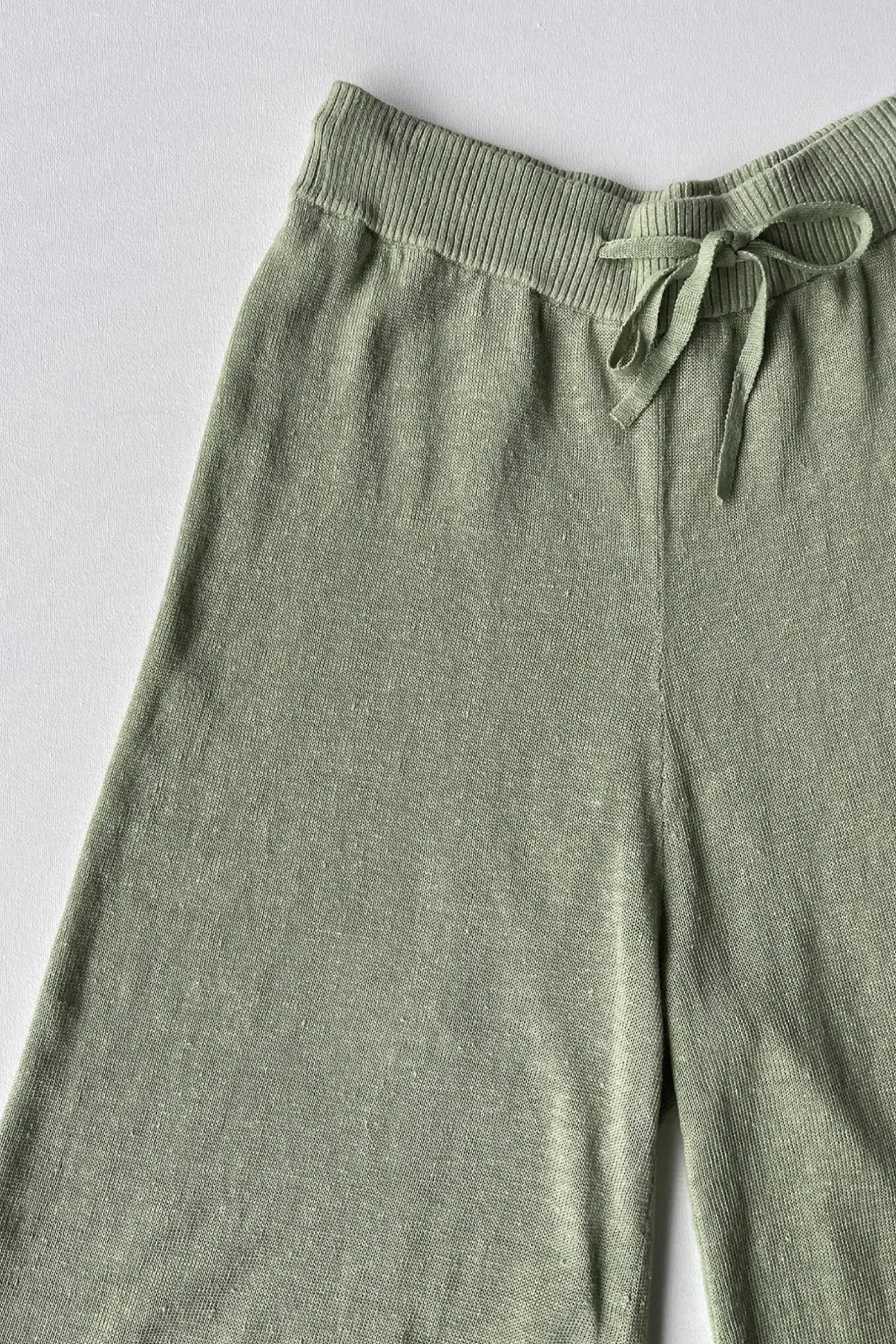 Hot ARCAA Brie Pant - Aloe