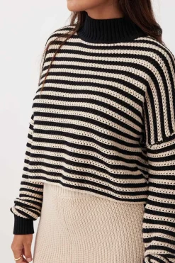 Outlet ARCAA June Cropped Sweater - Sand & Black