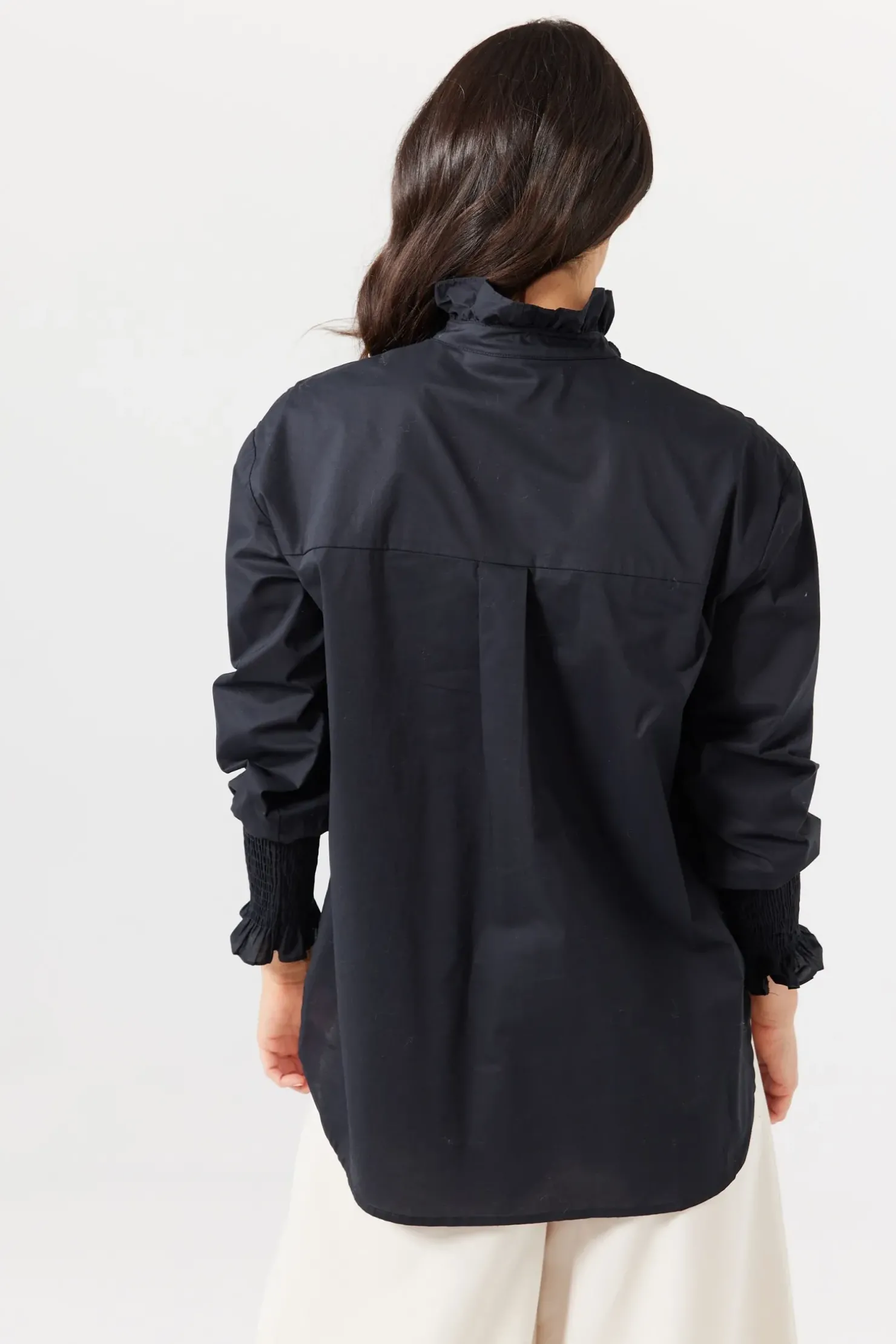 Discount Brave & True Brave & True The Countess Shirt - Black