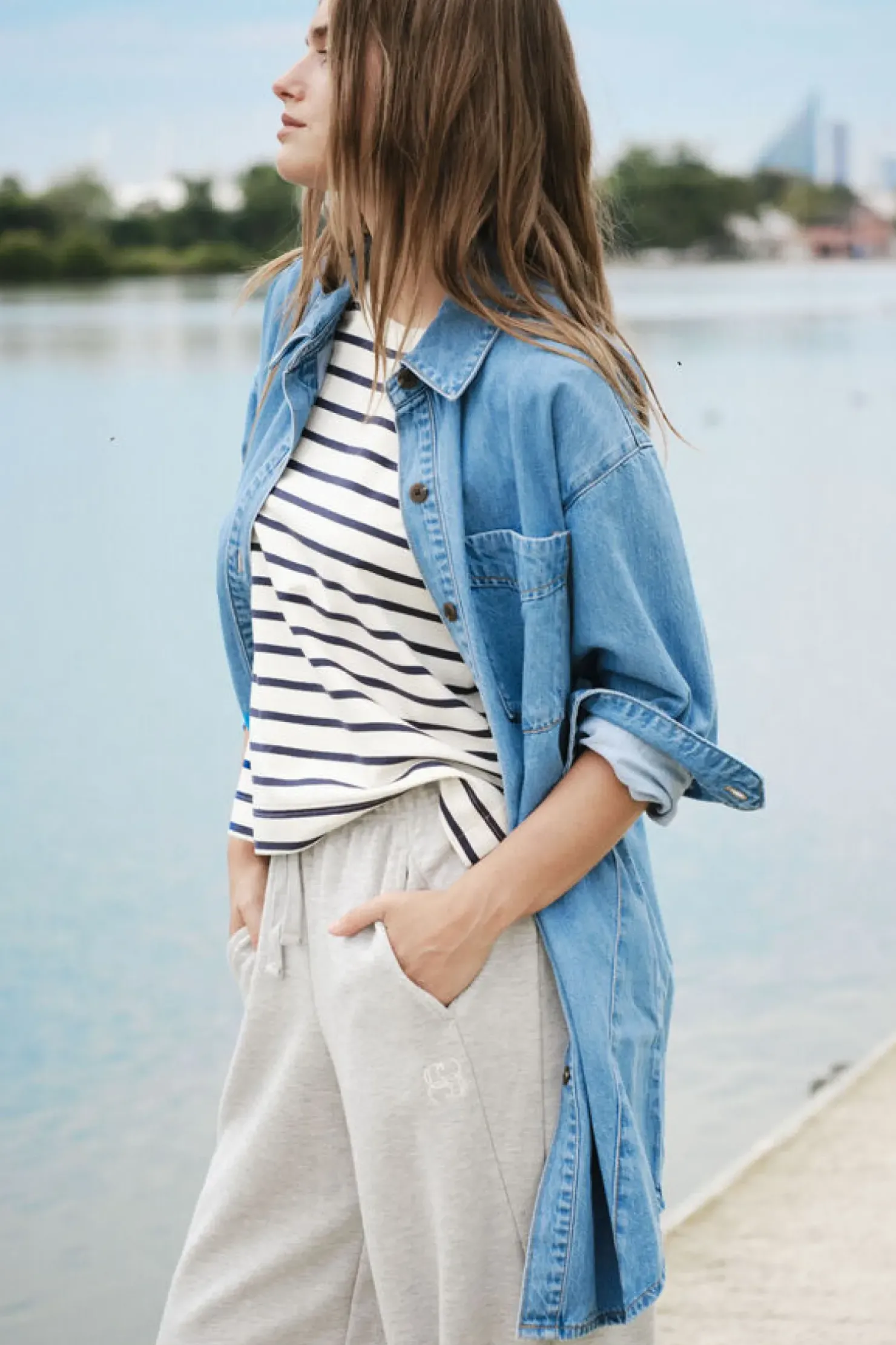 Discount Ceres Life Longline Panelled Denim Shirt - Mid Vintage Blue