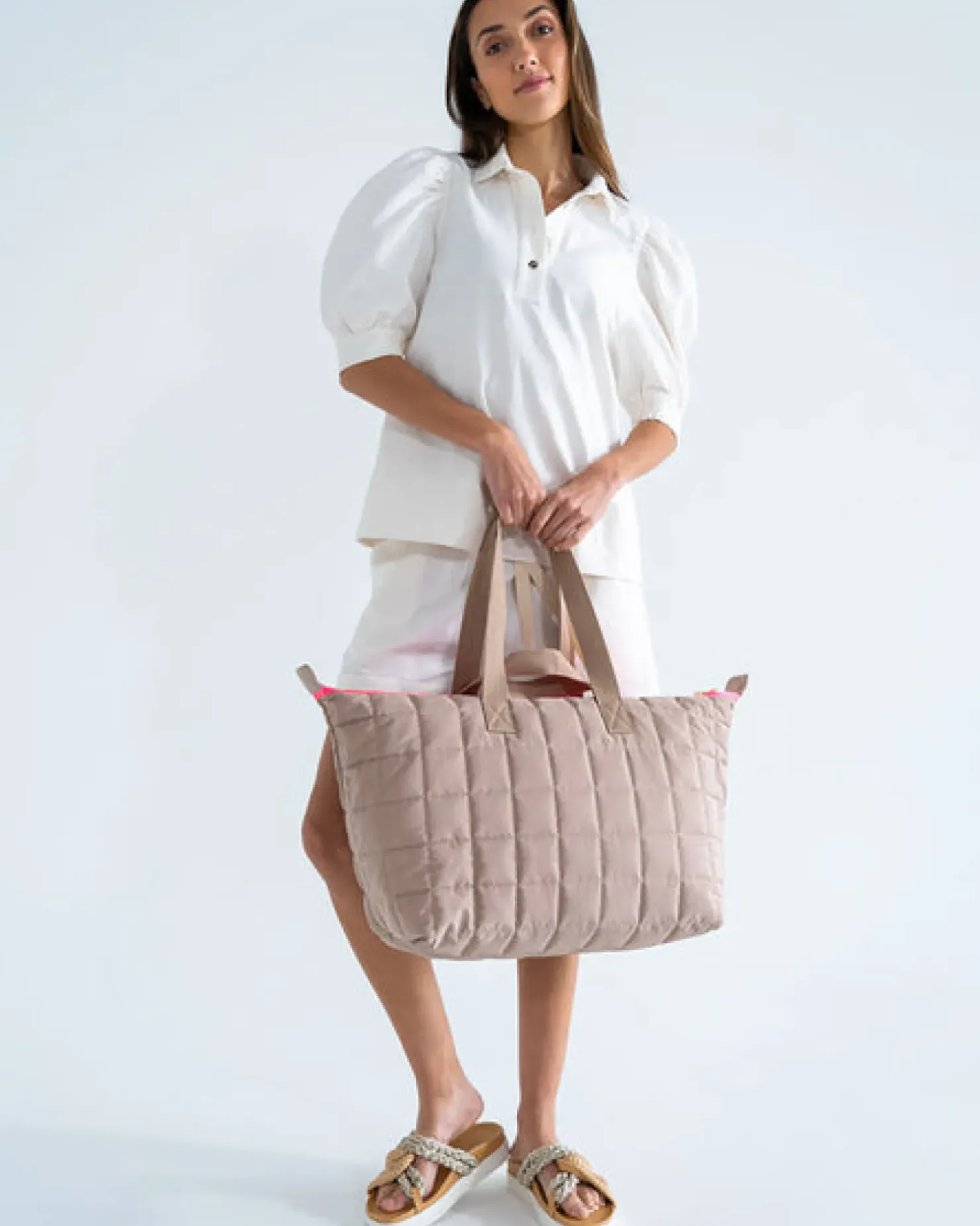Hot Elms & King Elms & King Spencer Carry All - Taupe