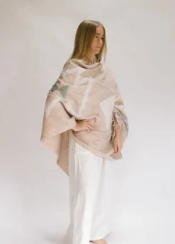New Hobo & Hatch Hobo & Hatch Aztec Poncho- Vanilla