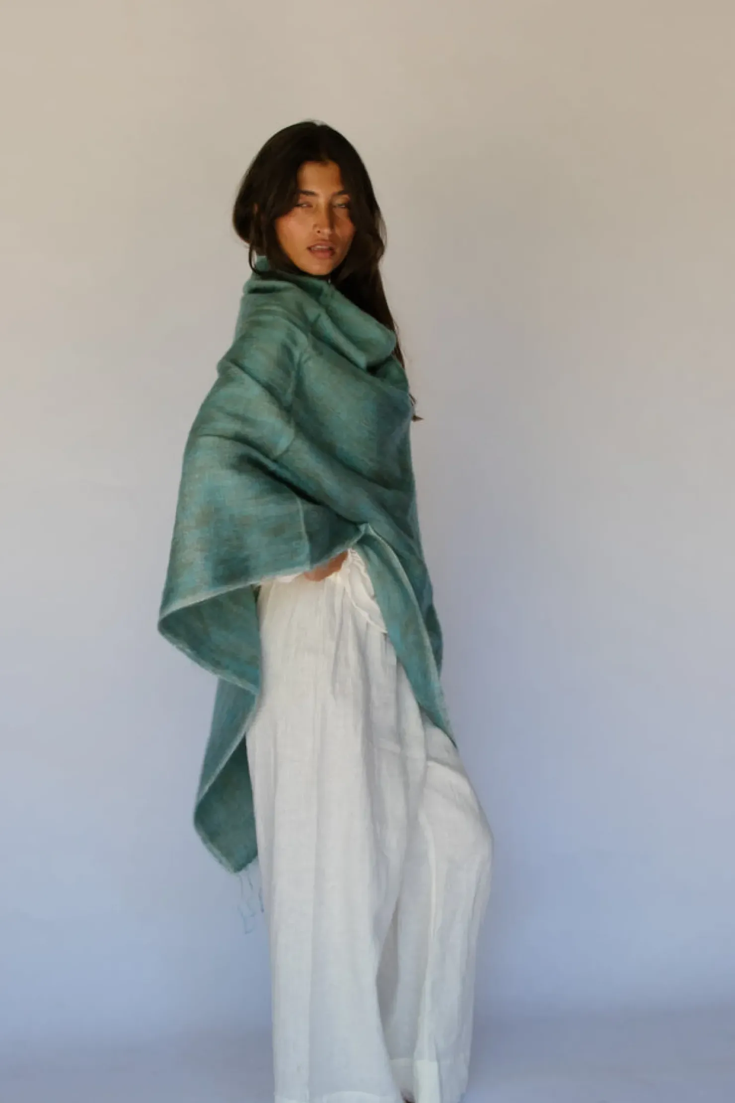 Online Hobo & Hatch Hobo & Hatch Poncho- Marine