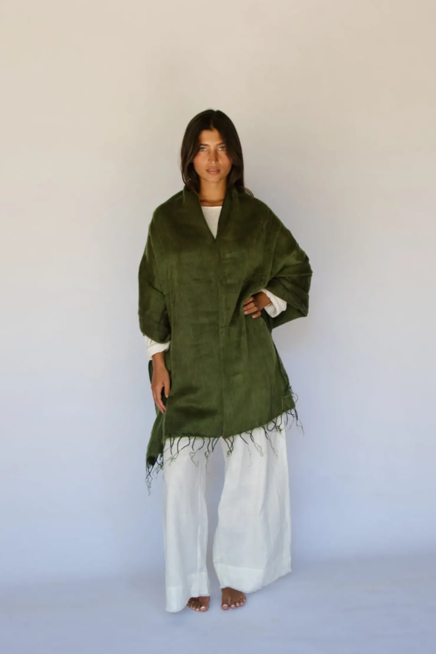 Discount Hobo & Hatch Hobo & Hatch Poncho- Thyme