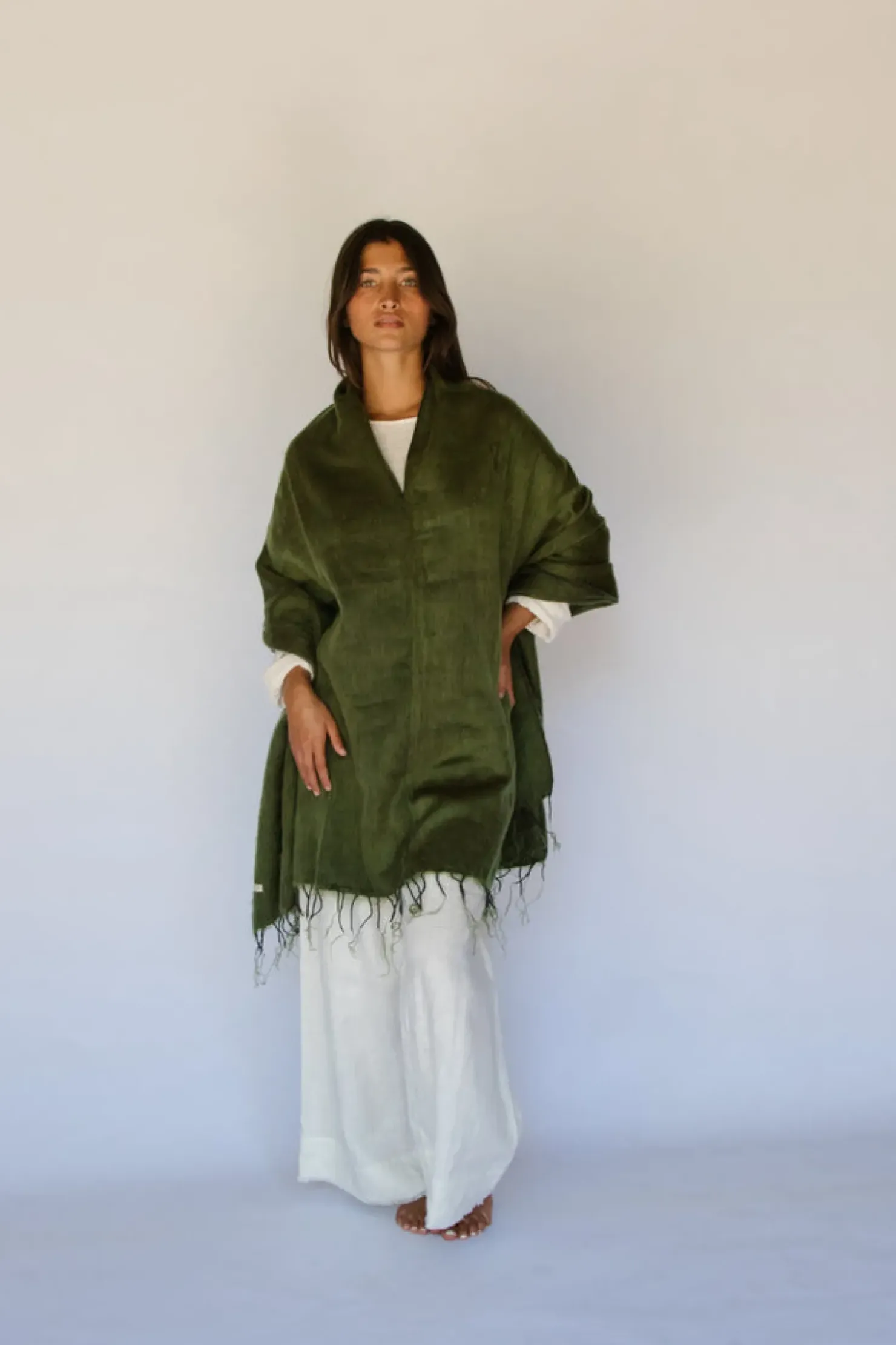 Discount Hobo & Hatch Hobo & Hatch Poncho- Thyme