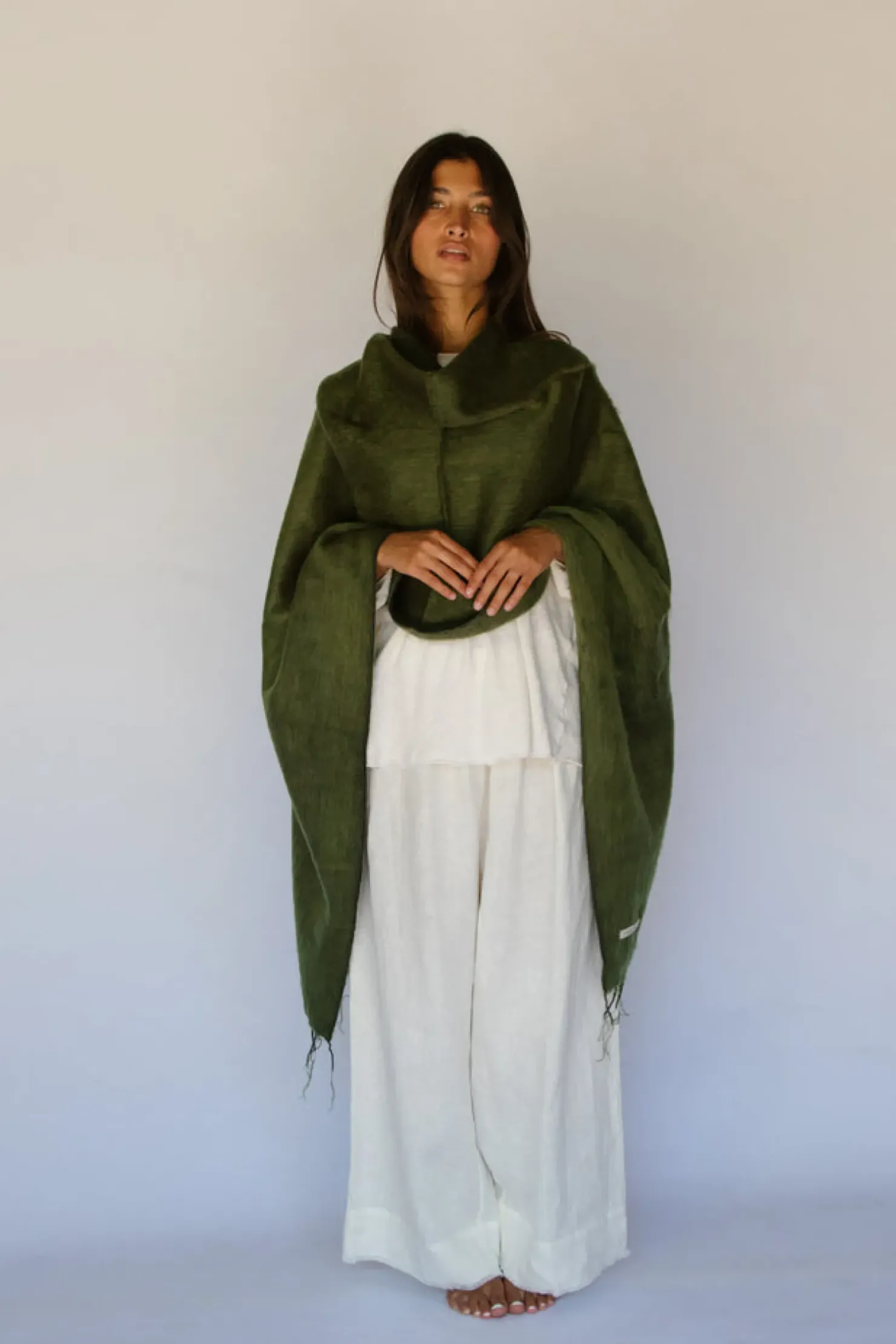 Discount Hobo & Hatch Hobo & Hatch Poncho- Thyme