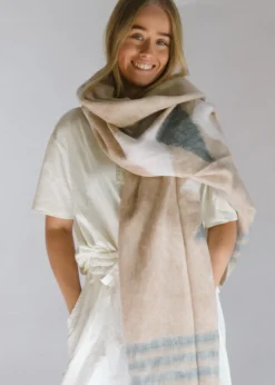 Fashion Hobo & Hatch Hobo & Hatch Scarf- Aztec Vanilla