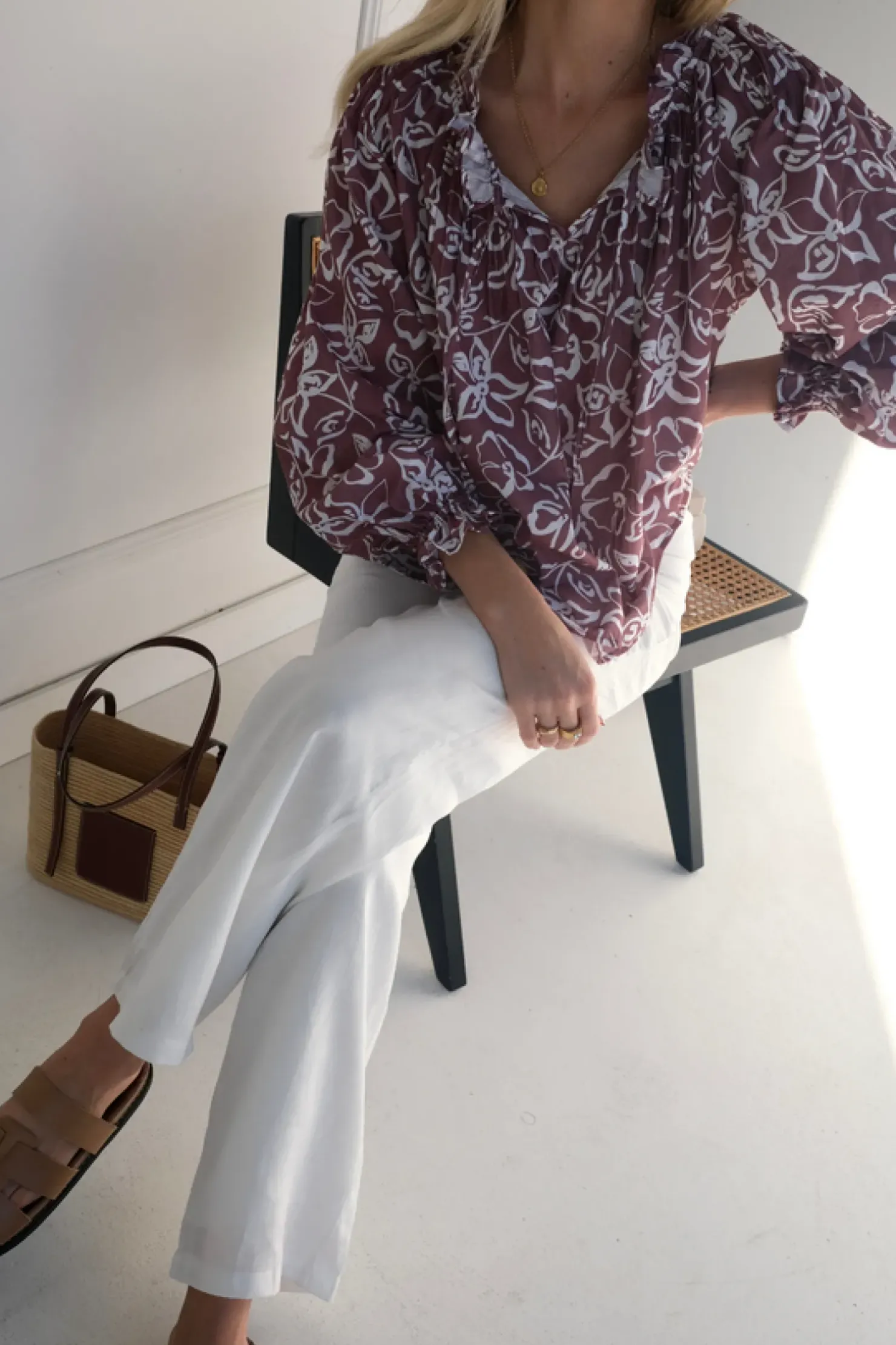 Best Lunar Fox Charlotte Linen Blouse - Sangria