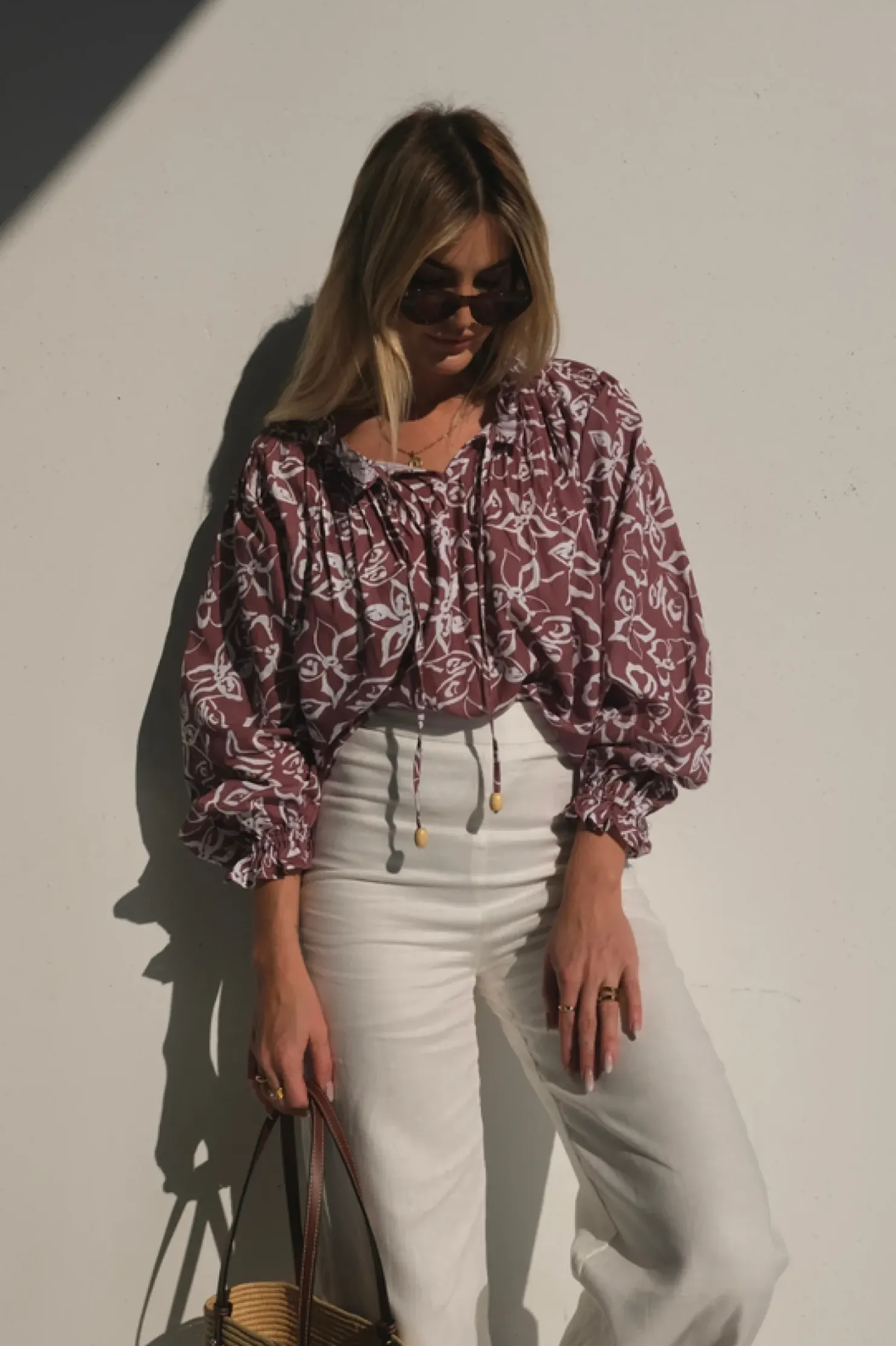 Best Lunar Fox Charlotte Linen Blouse - Sangria