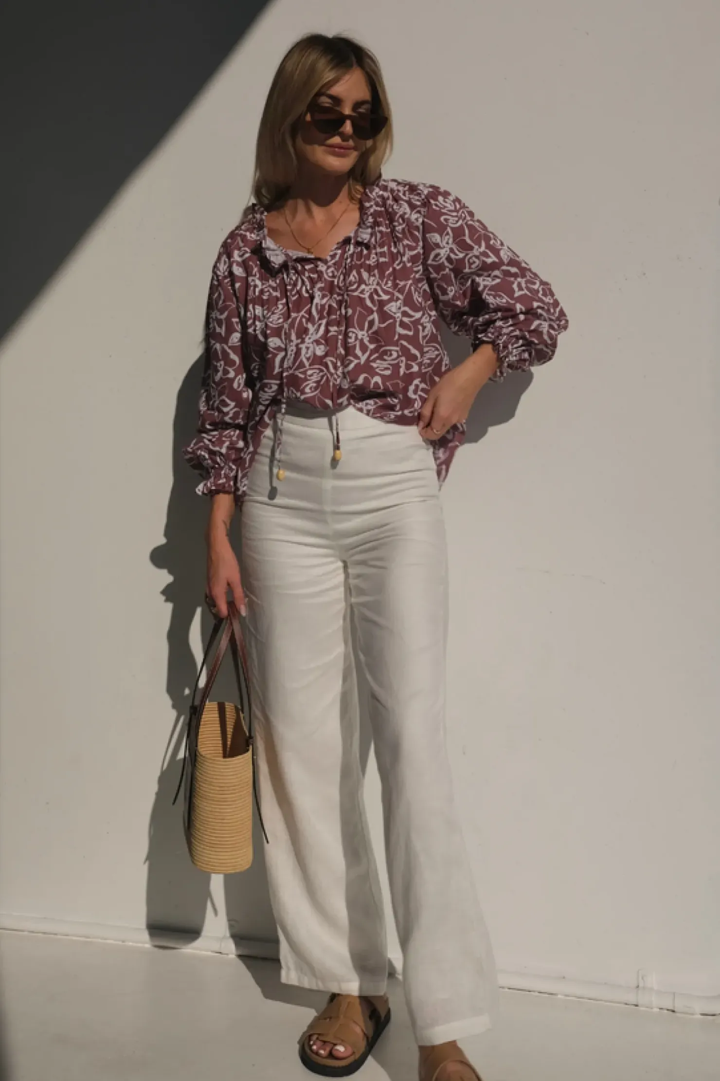 Best Lunar Fox Charlotte Linen Blouse - Sangria
