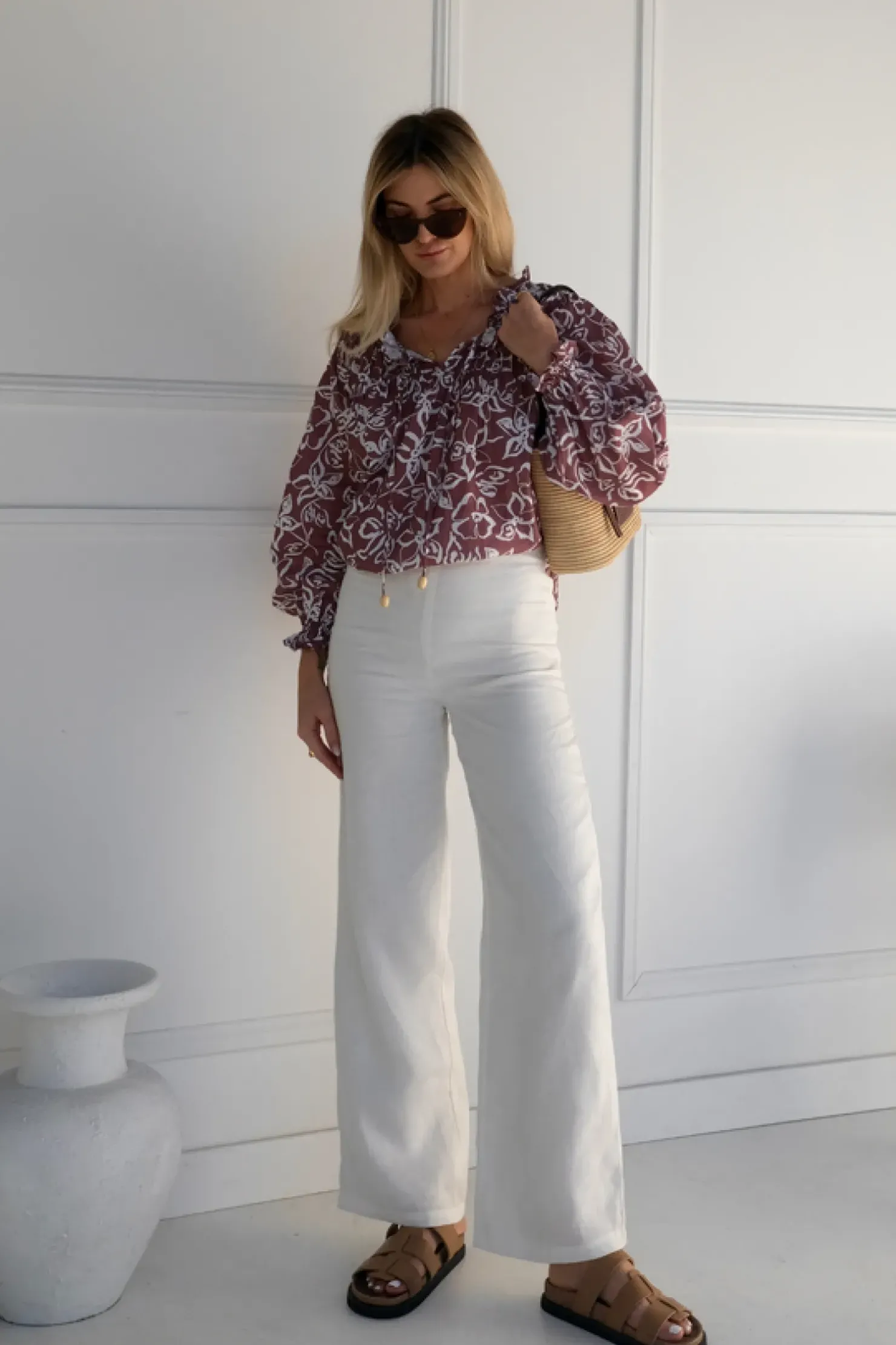 Best Lunar Fox Charlotte Linen Blouse - Sangria