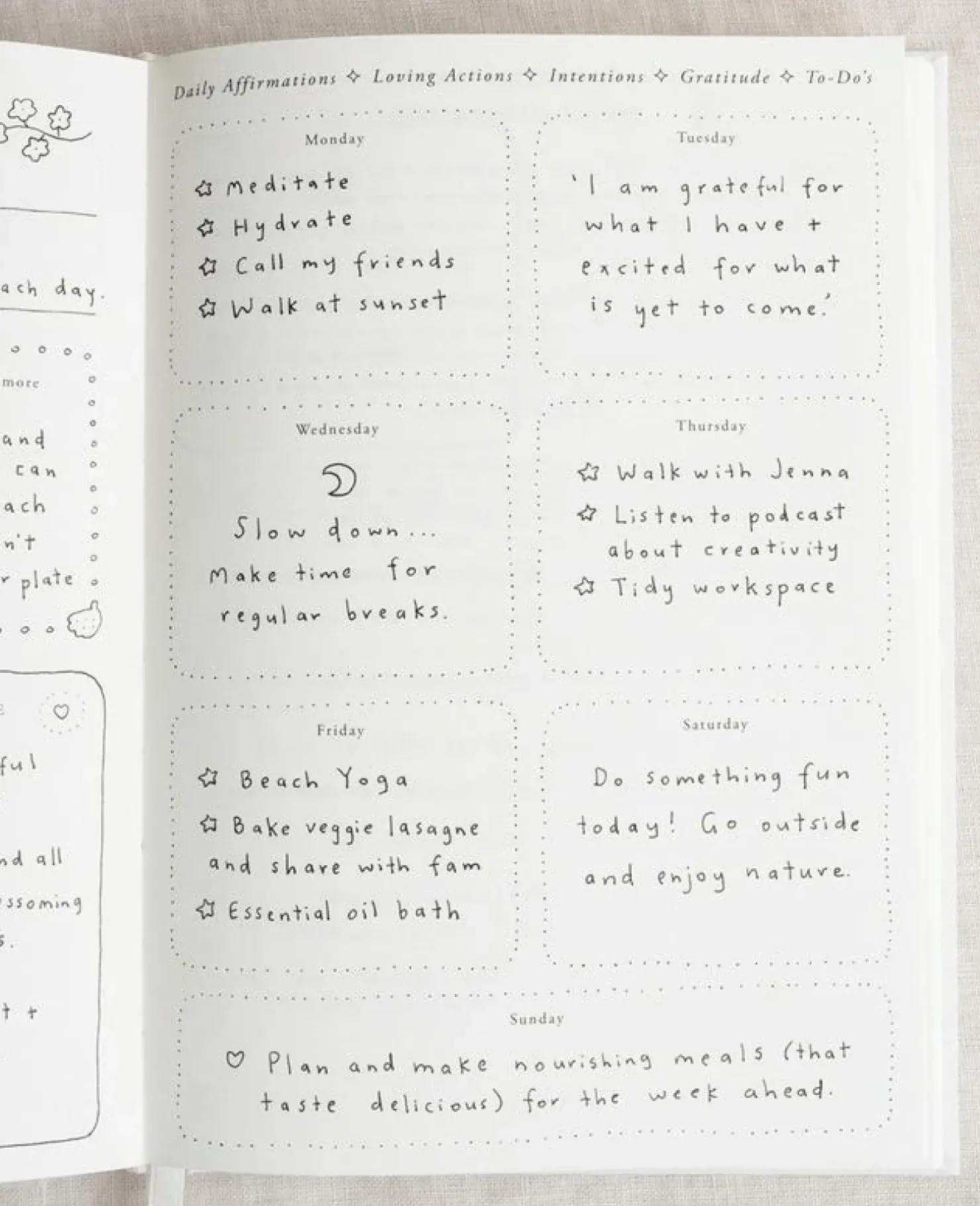 New Musings from the Moon A Year Of Coming Home - Guided Self Love Journal