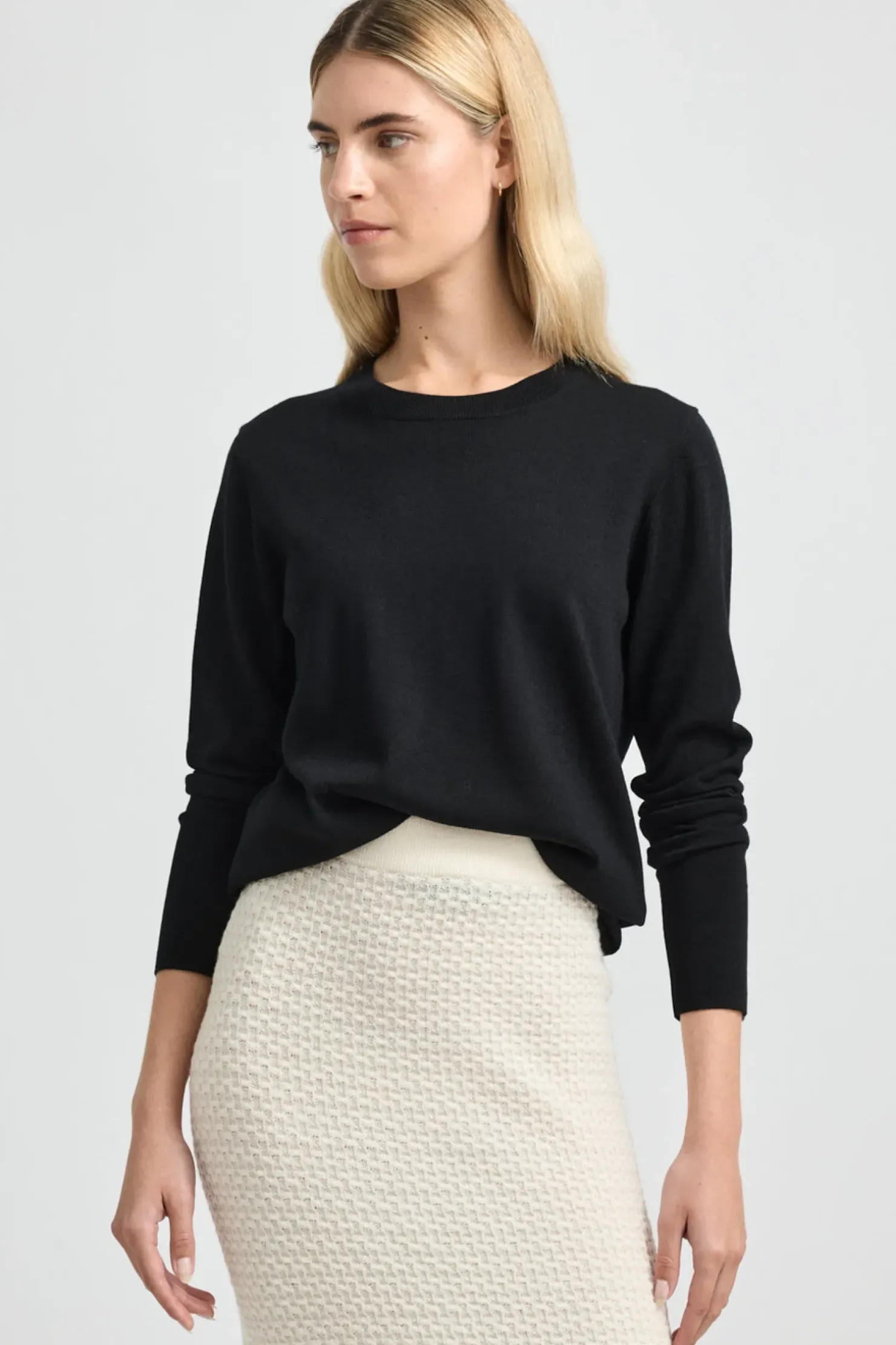 Best Toorallie Fine Merino Crew - Black